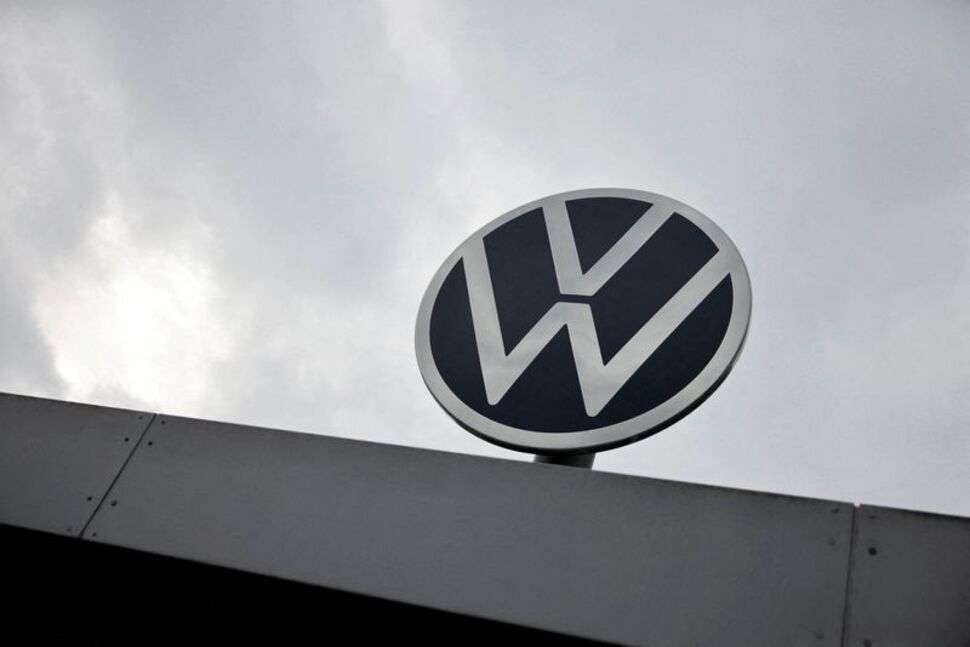 Volkswagen, Renault και Stellantis τα μεγάλα «θύματα» των προστίμων της ΕΕ για παράνομη ανακύκλωση οχημάτων