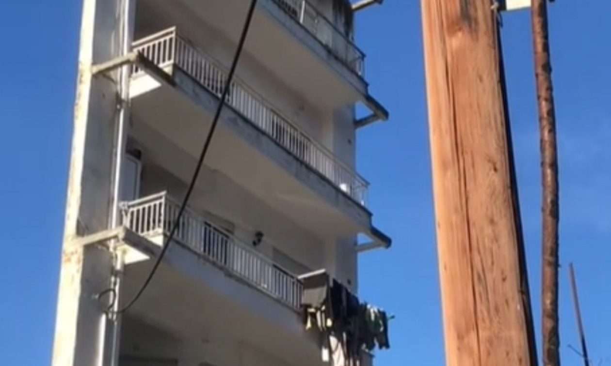 TikTok: Μία «αλλόκοτη» πολυκατοικία στην Έδεσσα που γίνεται viral