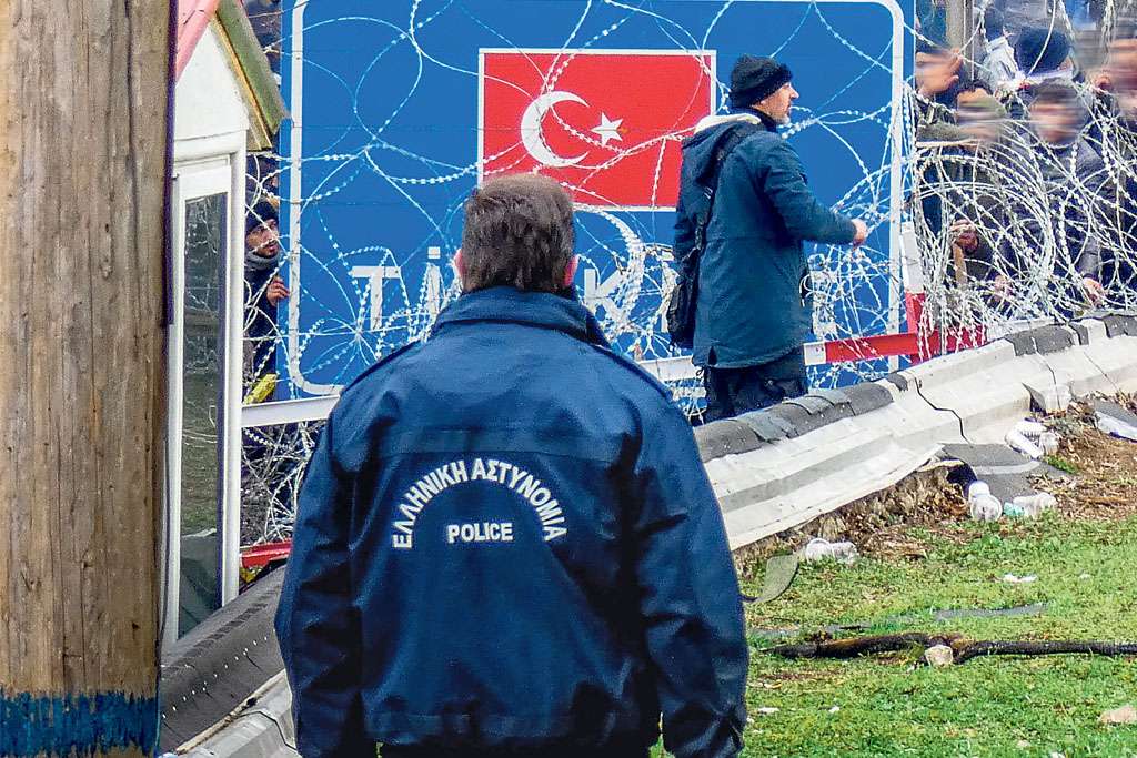 Θράκη: Εθνικά επικίνδυνες οι «χρυσές δουλειές» με τη Χρυσή Βίζα