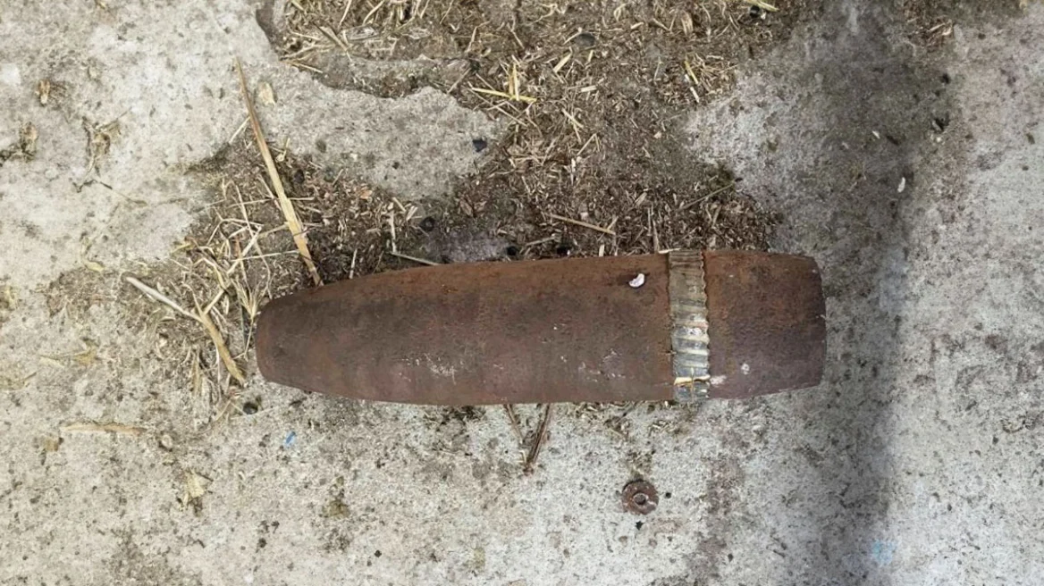 Συνελήφθη 57χρονος για οβίδα και υλικά κατασκευής εκρηκτικών