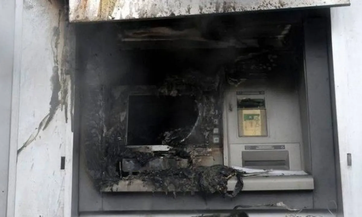 Πάργα: Έκρηξη σε ATM -Έφυγαν χωρίς τα χρήματα