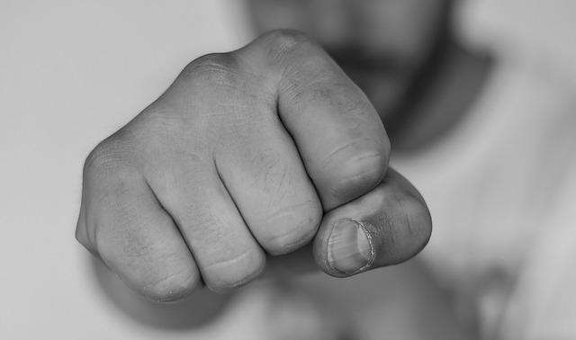 13χρονη οικιακή βοηθός δολοφονήθηκε από τους εργοδότες της επειδή έκλεψε σοκολάτες