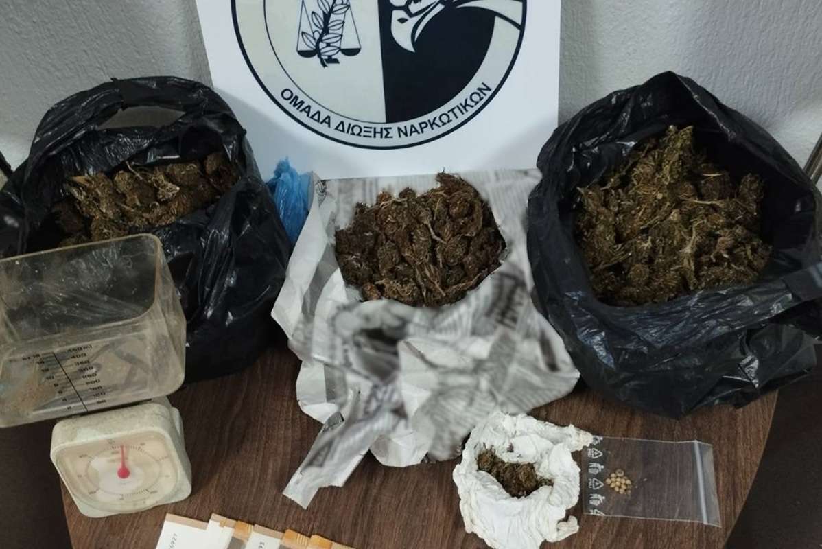 75χρονος έκρυβε τα ναρκωτικά σε φρεάτιο και κρύπτη – Τα «ξετρύπωσε» ο Ακύλας