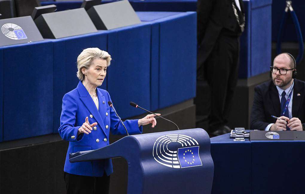 Η ΕΕ μεταφέρει 3 δισ. ευρώ στην Ουκρανία ως άλλη μια δόση του δανείου της G7