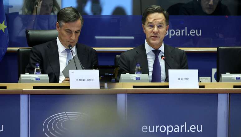 Ο Γενικός Γραμματέας προτρέπει να συνεχιστεί η στενή συνεργασία ΝΑΤΟ-ΕΕ για τη στήριξη της Ουκρανίας και την αντιμετώπιση των αυξανόμενων απειλών