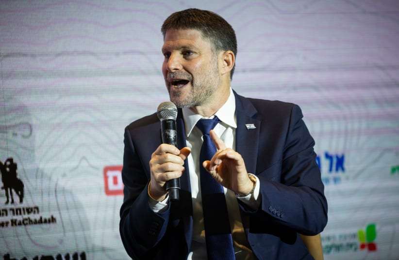 Ο Σμότριτς υπόσχεται να αντιταχθεί στη συμφωνία κατάπαυσης του πυρός – Λέει ότι ήρθε η ώρα το Ισραήλ να «εκκαθαρίσει» τη Γάζα