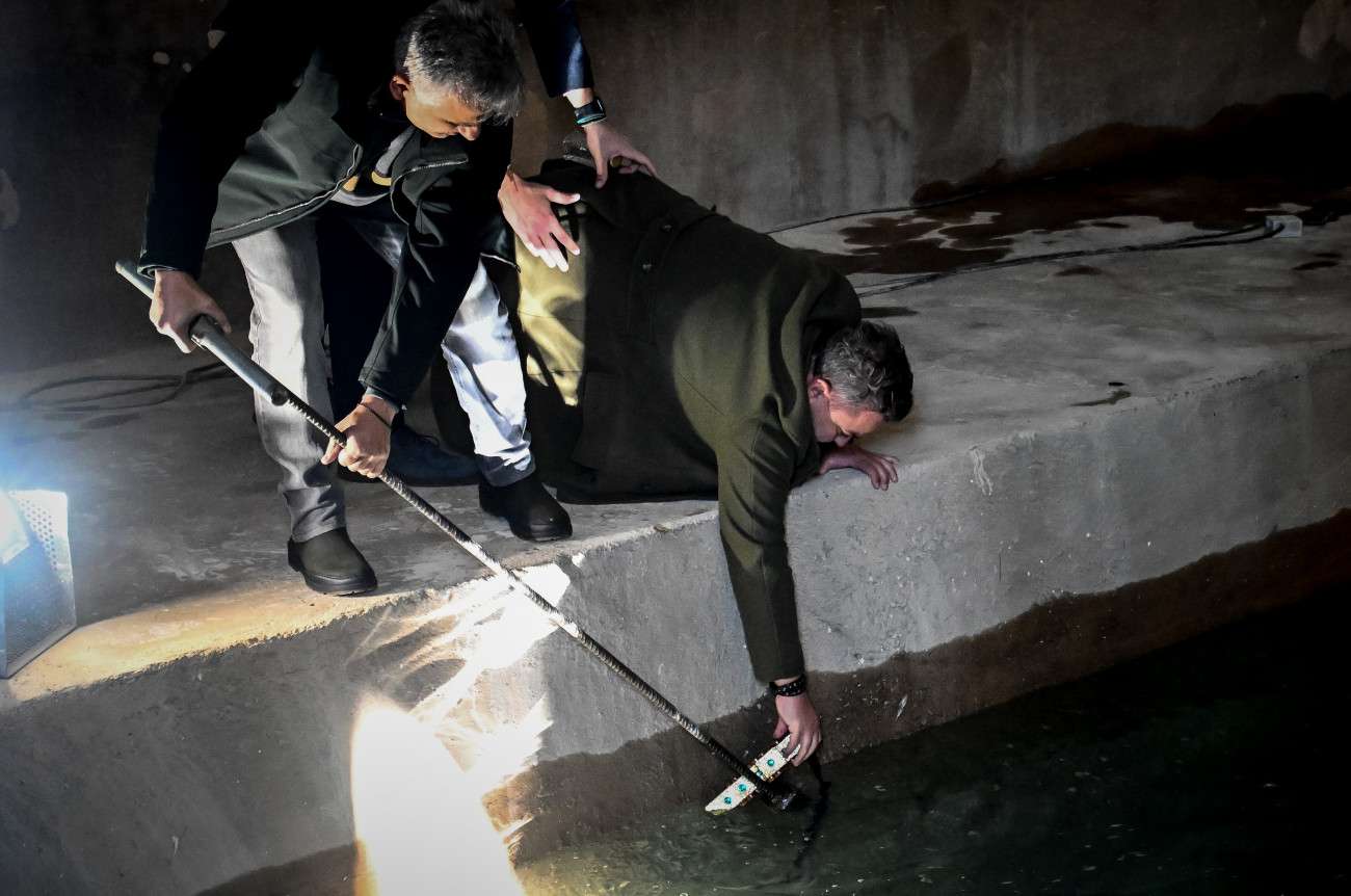 Θεοφάνεια: «Χάθηκε» ο Σταυρός στη Δεξαμενή Αθηνών κατά τον αγιασμό των υδάτων