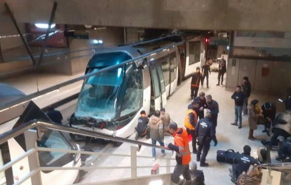 Γαλλία: Σύγκρουση τρένων στο Στρασβούργο