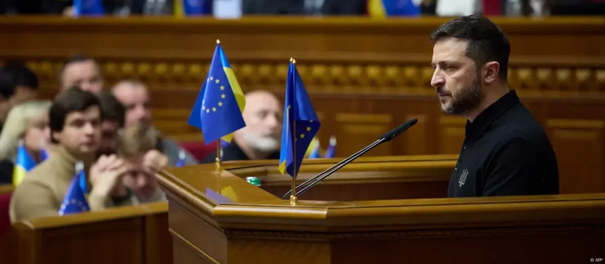 Ο Ζελένσκι ζητά να αναπτυχθούν στρατεύματα του ΝΑΤΟ στην Ουκρανία