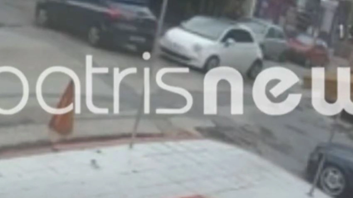 Πύργος: Αυτοκίνητο παραβίασε STOP και κατέληξε μέσα σε καφενείο, δείτε βίντεο