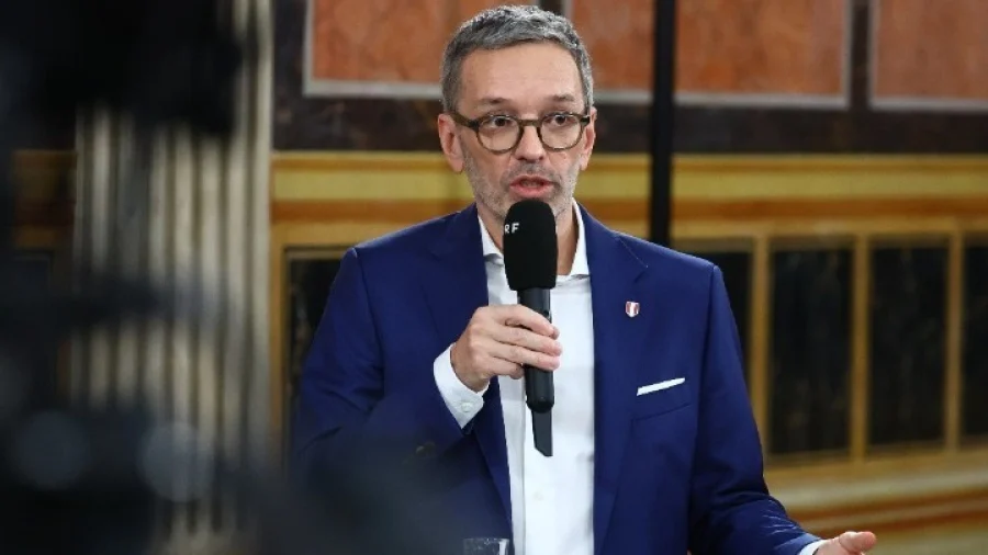 Το Κόμμα των Ελευθέρων και οι συντηρητικοί της Αυστρίας σκιαγραφούν συμφωνία για τον προϋπολογισμό