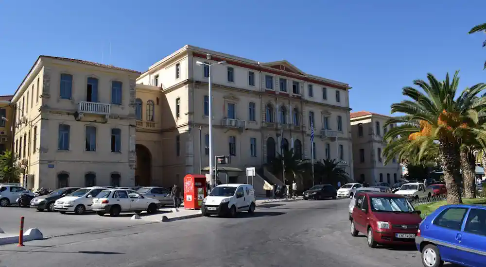 Βιασμός 15χρονης στον Μυλοπόταμο: Σήμερα η δίκη – Στο εδώλιο 12 άτομα