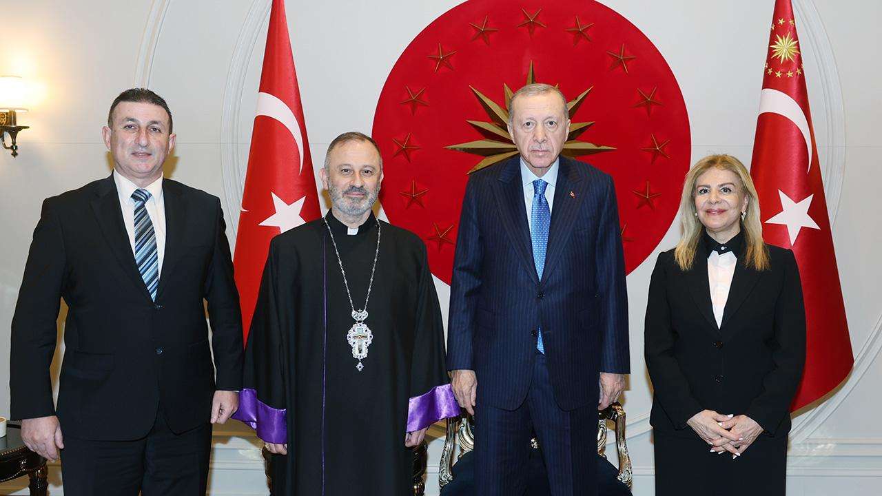 Ο Ταγίπ Ερντογάν υποδέχτηκε τον Πνευματικό Ηγέτη της Αρμενικής Καθολικής Κοινότητας της Τουρκίας