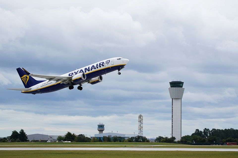 Η Ryanair υπόσχεται να προσφύγει στα δικαστήρια κατά των ενοχλητικών επιβατών