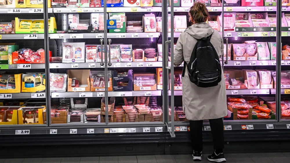 Αύξηση των τιμών καταναλωτή κατά 2,2% το 2024 στη Γερμανία