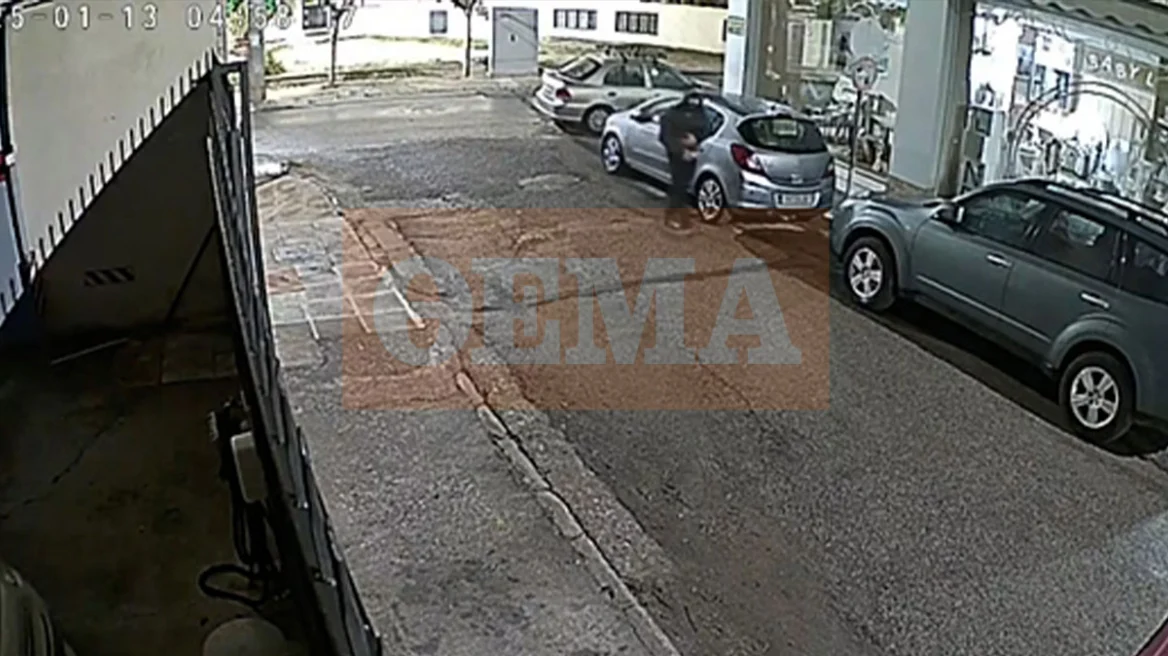 Τρόμος για γυναίκα από άνδρα με κατεβασμένο παντελόνι – Την κυνήγησε μέχρι το σπίτι της