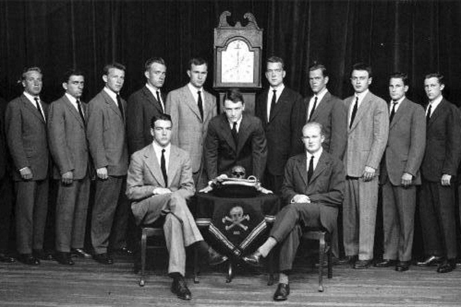 Skull and Bones – Η Μυστική Αδελφότητα των Πλανηταρχών