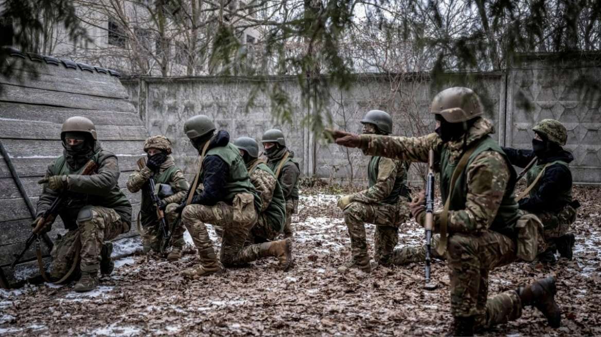 Ουκρανία: «Ο αριθμός των αγνοουμένων έχει υπερδιπλασιαστεί τον τελευταίο χρόνο – Το 90% είναι στρατιώτες»