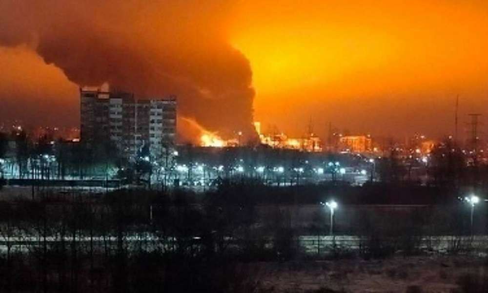 Ρωσία – Ξέσπασε φωτιά σε αγωγό πετρελαίου στην περιφέρεια Ροστόφ έπειτα από επίθεση ουκρανικών drones