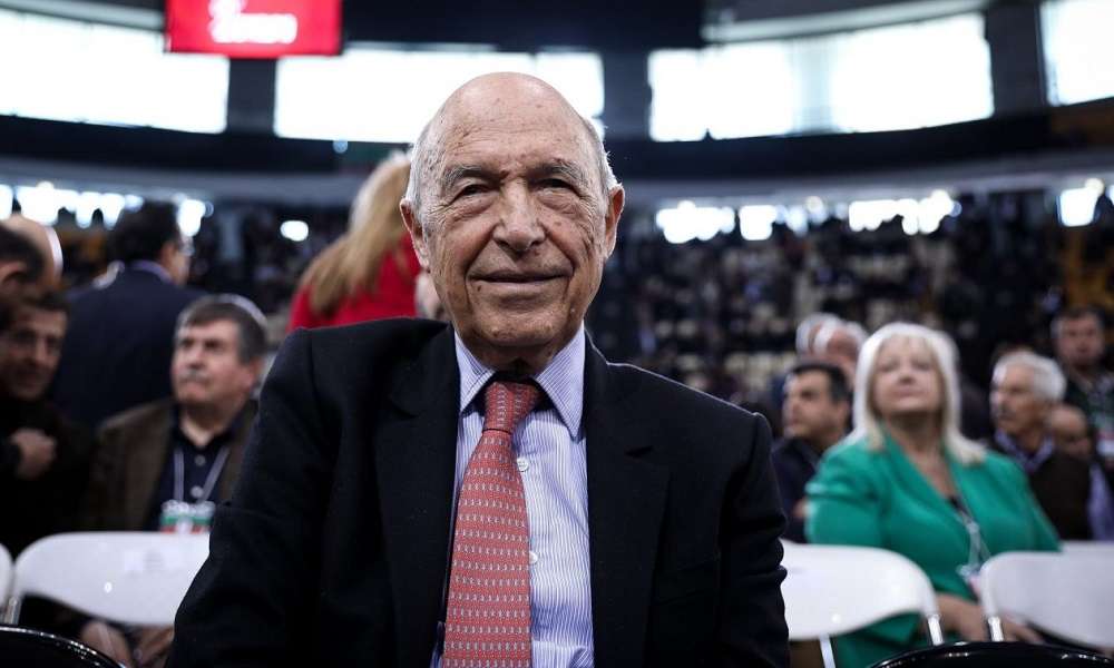 Κώστας Σημίτης: Τετραήμερο εθνικό πένθος για τον θάνατό του – Δημοσία δαπάνη η κηδεία του