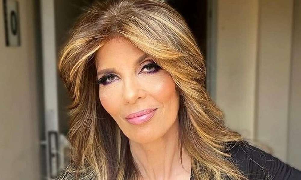 Κ.Στανίση: «Ήμασταν 18 κοπέλες τραγουδίστριες σε ένα μαγαζί και ένας άντρας»