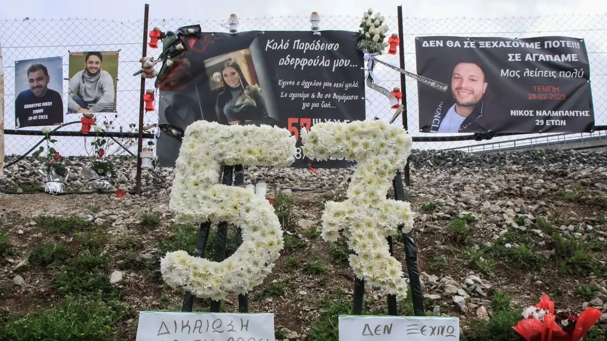 Τέμπη: Η εντολή ανακριτή να καταστραφεί βιολογικό υλικό των θυμάτων 40 μέρες μετά την τραγωδία