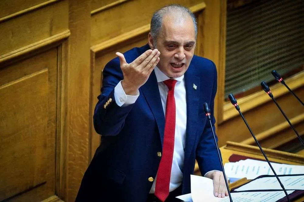 «Μόνο με την Ελληνική Λύση η σωτηρία της χώρας» – το μήνυμα K. Βελόπουλου!!
