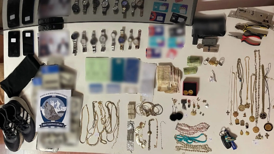 Εξαρθρώθηκε εγκληματική οργάνωση που έκανε ληστείες και διαρρήξεις στην Αττική – Τουλάχιστον 344.000 ευρώ το όφελός τους