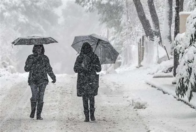 Καιρός: Έρχεται πολική εισβολή και χιόνια