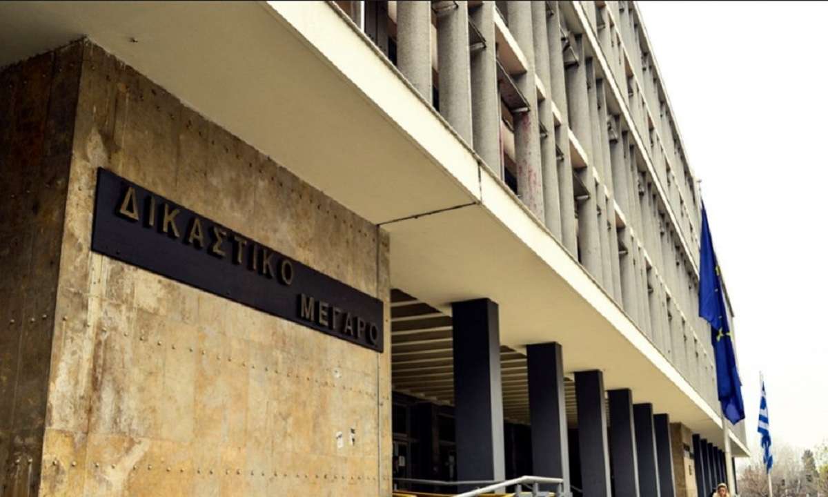 Θεσσαλονίκη: Αναμορφωτικά μέτρα σε νεαρό για τον θάνατο 15χρονου φίλου του λόγω πυροβολισμών από καραμπίνα που περιεργαζόταν