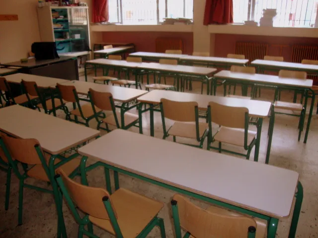 Πήλιο: 15χρονος κάρφωσε στυλό στο πόδι συμμαθήτριάς του μέσα στην τάξη – Είχε αποβληθεί την προηγούμενη ημέρα