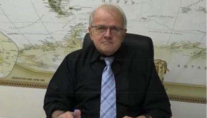 Ο Άκης Τσελέντης παραιτήθηκε από την Εθνική Επιτροπή Εκτίμησης Σεισμικού Κινδύνου