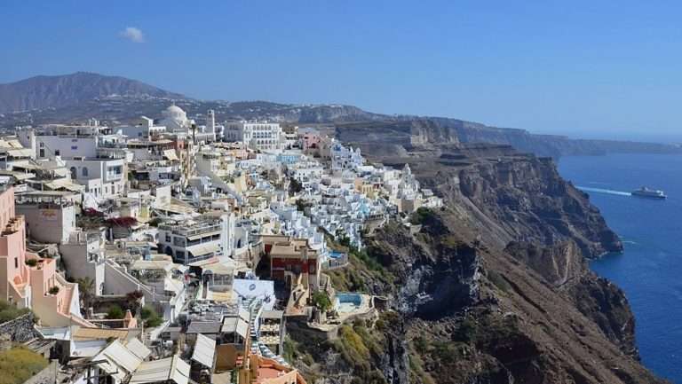 Σαντορίνη: Μήνυμα από το 112 για τρεις περιοχές