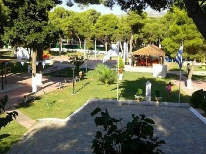 Ο δήμος Αθηναίων υποδέχεται οικογένειες από τη Σαντορίνη λόγω σεισμικών φαινομένων