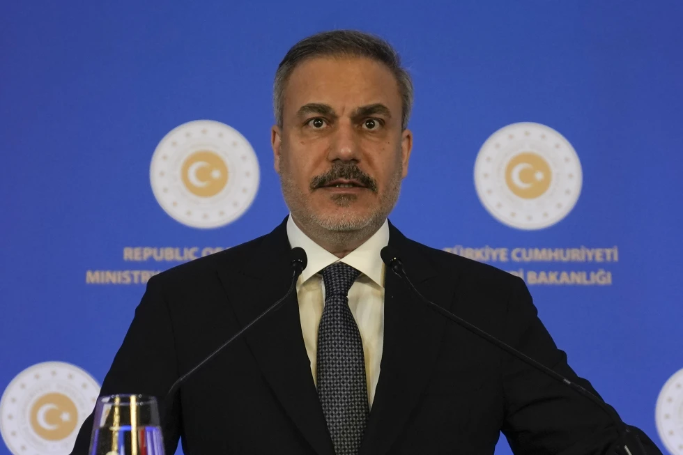 Η Τουρκία λέει ότι θα ενωθεί με τους γείτονες για να πολεμήσει τo Ισλαμικό Κράτος στη Συρία