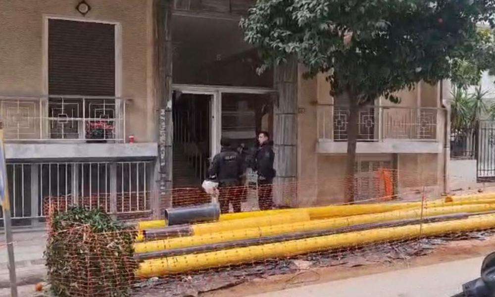 Παγκράτι: «Ήθελα να τη λυτρώσω από το κακό» λέει ο 56χρονος που σκότωσε την 94χρονη μητέρα του με μαγκούρα