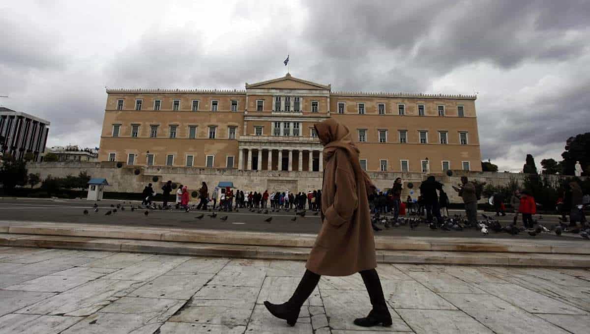 Ραγδαία αλλαγή καιρού: Από «καλοκαίρι» σε χειμώνα – Έρχονται βροχές και πτώση θερμοκρασίας