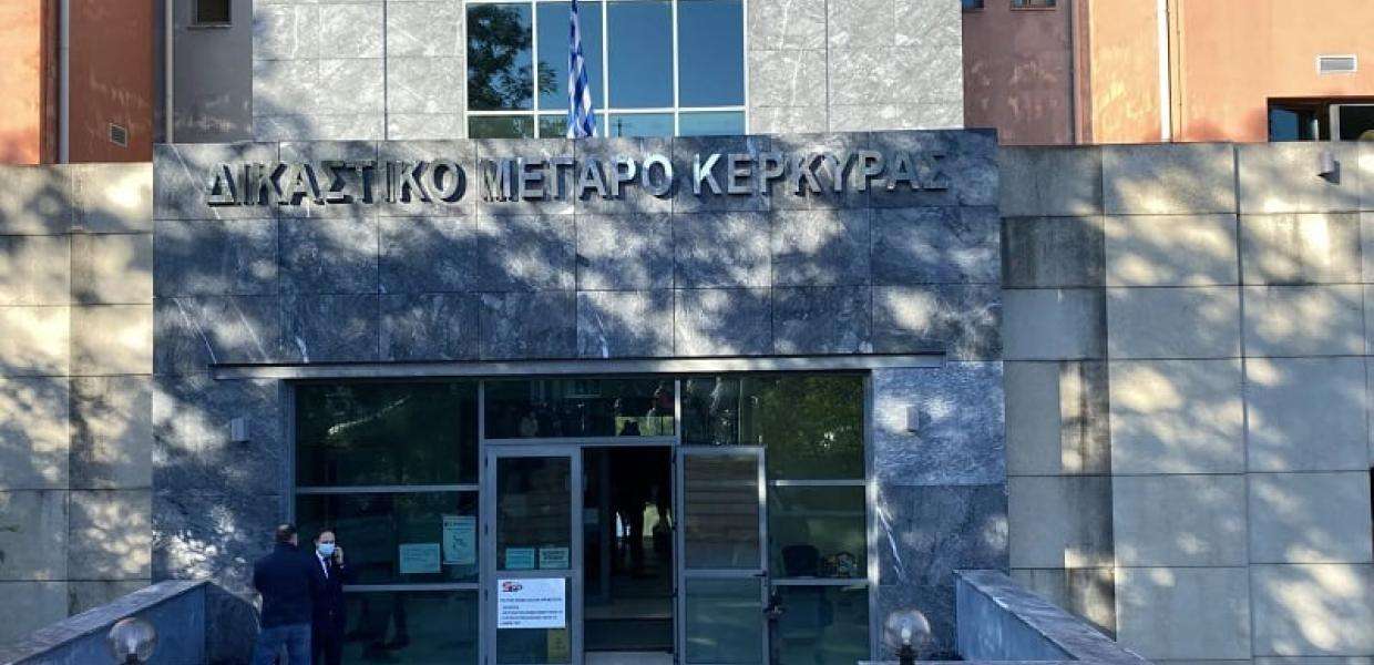Κέρκυρα: Στον εισαγγελέα ο καθ’ ομολογίαν αδελφοκτόνος – Για ασήμαντη αφορμή το φονικό