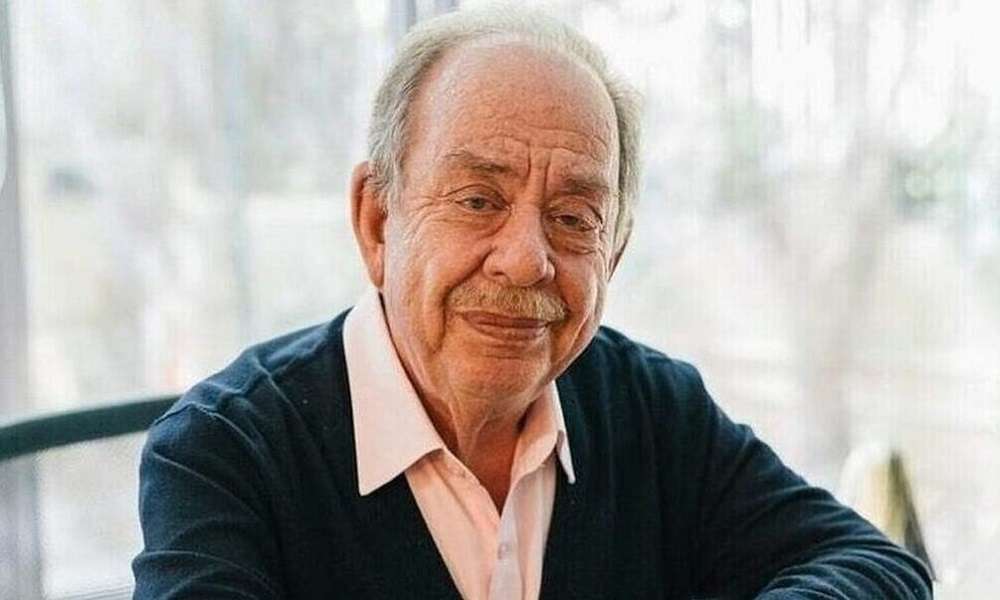 «ΣΥΓΚΛΟΝΙΖΕΙ» ο Ηλίας Μαμαλάκης για τις περιπέτειες με την υγεία του
