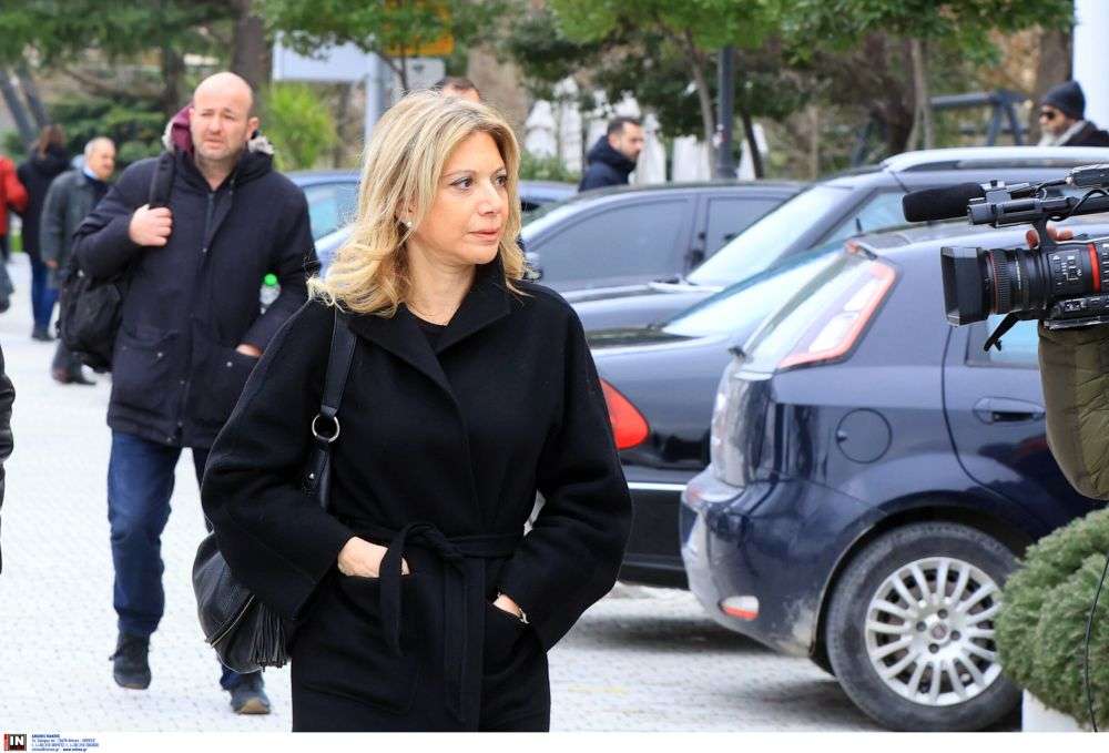 Νέα ανάρτηση Καρυστιανού για Κακλαμάνη: «Να ενημερωθούμε αν οι μηνύσεις κατά των πολιτικών διαβιβάστηκαν ή καταχωνιάστηκαν»