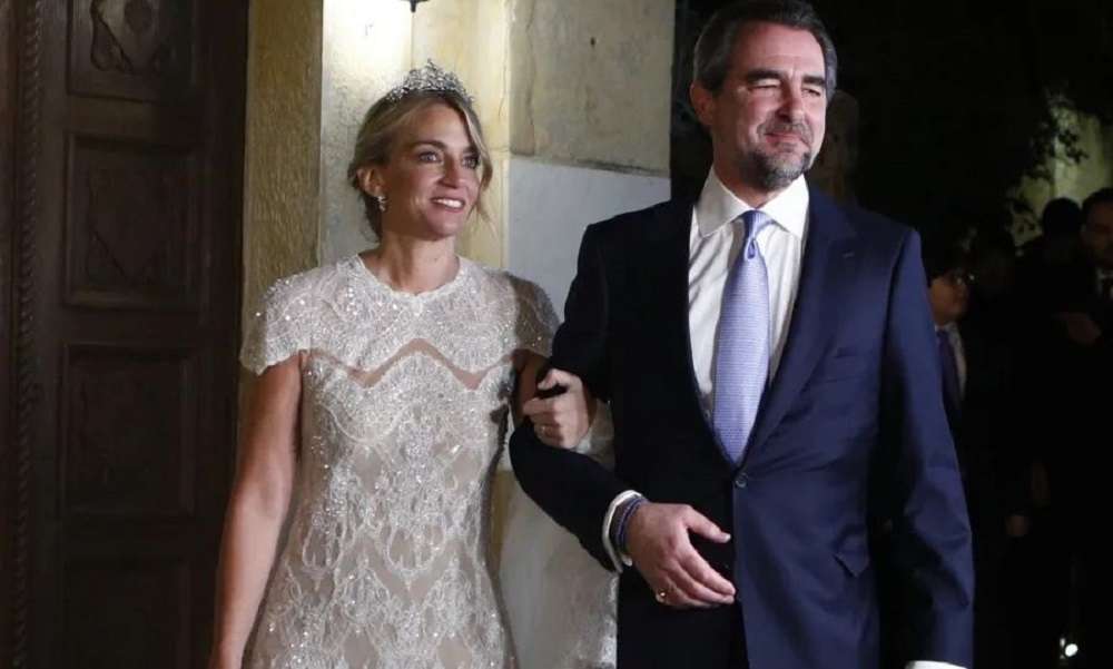 Νικόλαος Ντε Γκρες – Χρυσή Βαρδινογιάννη: Ποιο νησί «επισκέφτηκαν» για εθελοντικό σκοπό