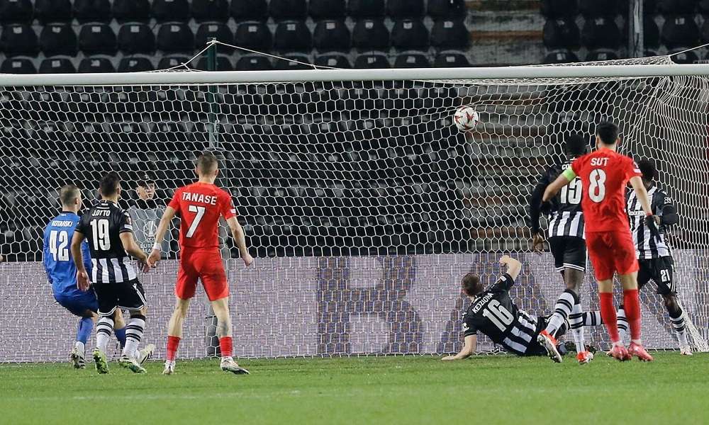 ΠΑΟΚ – Τιμωρία της UEFA σε Στεάουα, «παραβίασε» τον κανονισμό για τις κίτρινες