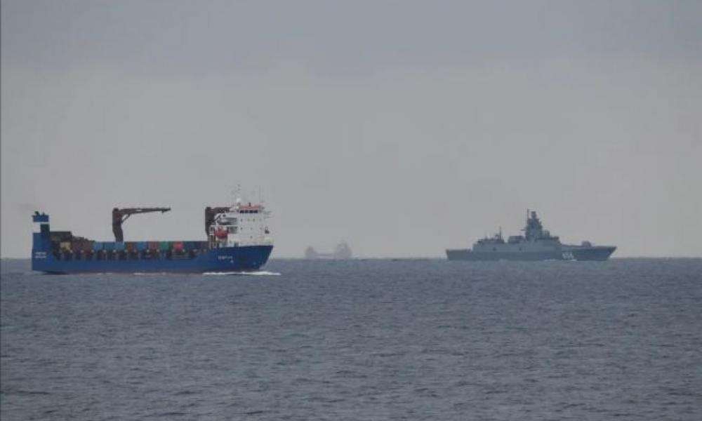 Σε πανικό η Βρετανία: Οπλισμένη ως τα δόντια η ναυτική αρμάδα του Πούτιν και υποβρύχιο κατευθύνεται προς τη Μάγχη