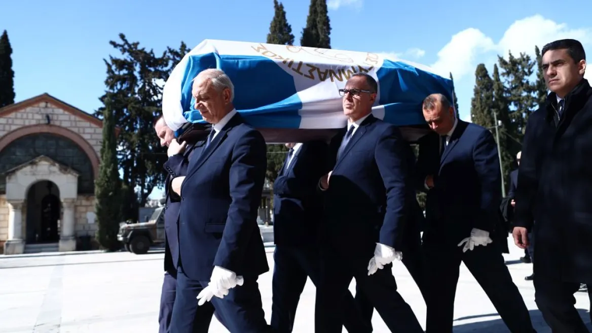 Το τελευταίο «αντίο» στον μεγάλο Ελληνα Ολυμπιονίκη Γιώργο Ρουμπάνη