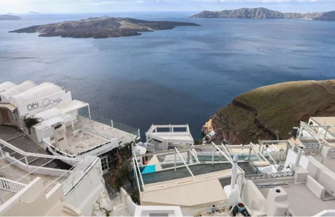 Σε ύφεση η σεισμική δραστηριότητα μεταξύ Σαντορίνης και Αμοργού – Οι επιστήμονες να παρακολουθούν το φαινόμενο αδιαλείπτως