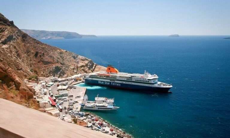 Τουρισμός: Πώς θα κινηθούν οι κρατήσεις; – Το μήνυμα της ΤUI και η Σαντορίνη