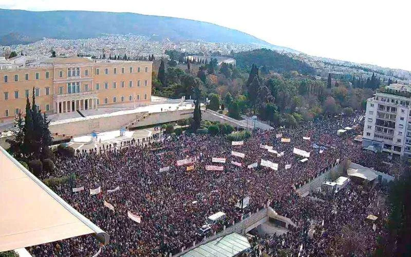 Τέμπη: Μια Ανεξάρτητη Επιτροπή Αλήθειας – Η πρόταση τεσσάρων ακαδημαϊκών