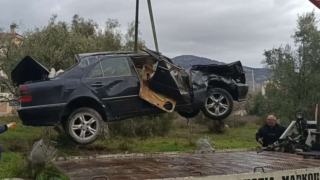 Βίντεο ντοκουμέντο από το τροχαίο δυστύχημα στη Φυλή – Έκκληση για πληροφορίες από τον πατέρα της κοπέλας που ακρωτηριάστηκε