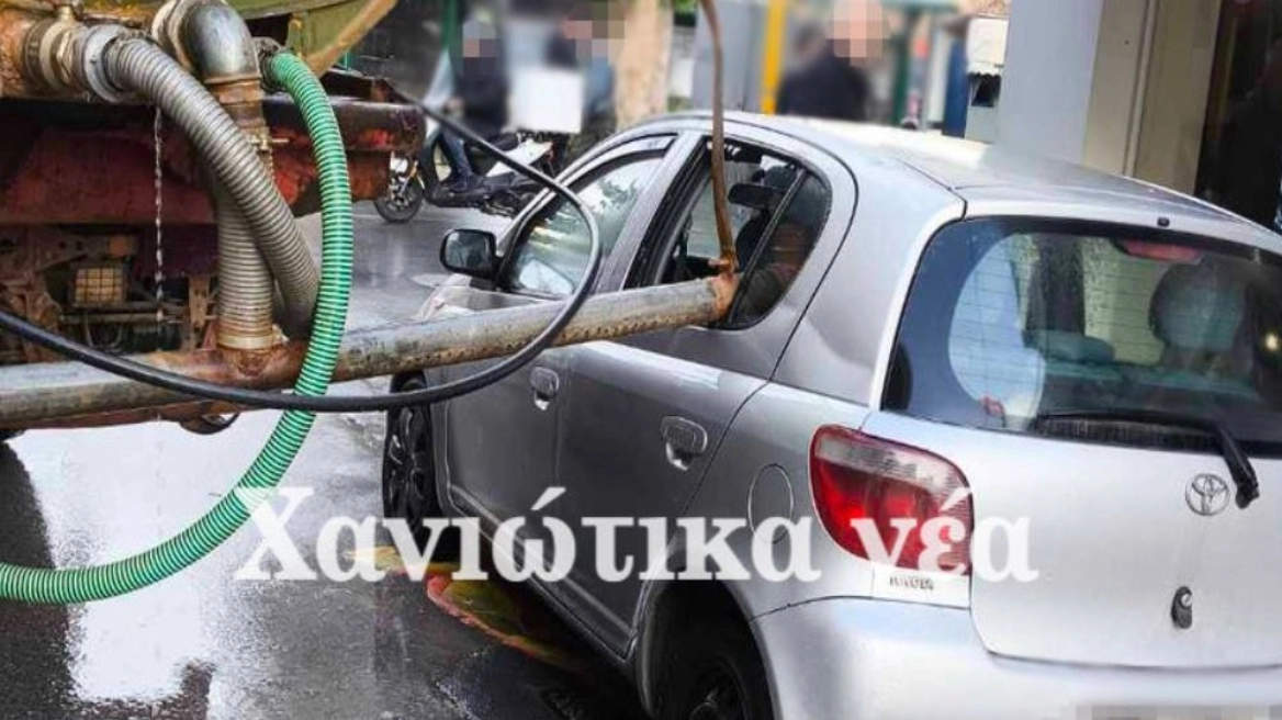 Χανιά: Εξάρτημα από βυτιοφόρο «καρφώθηκε» στο παράθυρο αυτοκινήτου