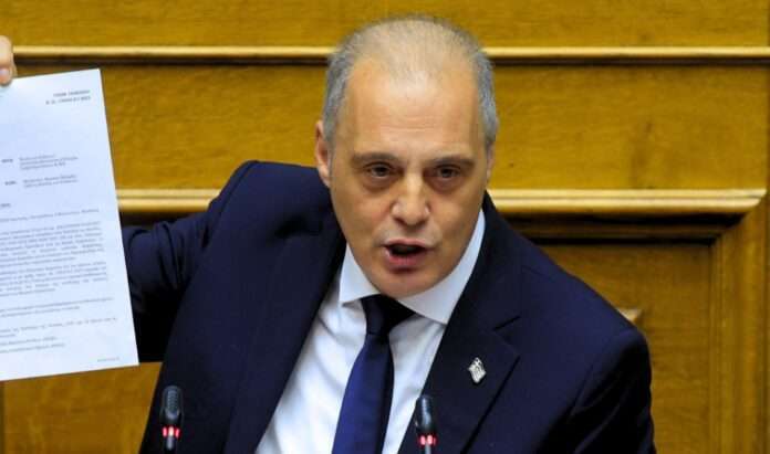 Βελόπουλος για την επικαιρότητα: «Οι επαναλαμβανόμενες συμπτώσεις, παύουν να είναι συμπτώσεις»